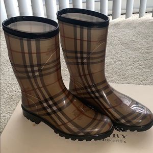 Women’s Burberry Rain Boot
